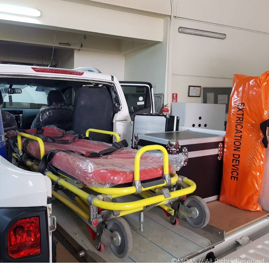 Our fleet of new 4x4 #ambulances is getting ready to join the #MOASMissionUkraine to help #vulnerable people in need. The vehicles are fully equipped to provide #field #medicine #emergency medical #aid and serve as a point of #injury care. Donate now ow.ly/suwz50Ip3n9