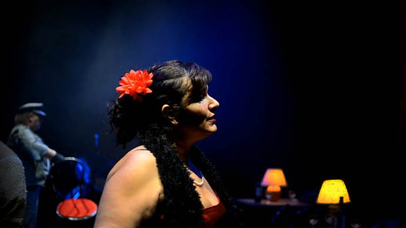 AU THÉÂTRE DU PAVÉ CETTE SEMAINE 🌹
UNIVERS ELLE un très beau texte de Filip Forgeau mis en scène par Philippe Flahaut avec Marie Des Neiges Flahaut - Cie Création Ephémère
Du 24 au 26 mars à 20h30
bit.ly/UniversElle