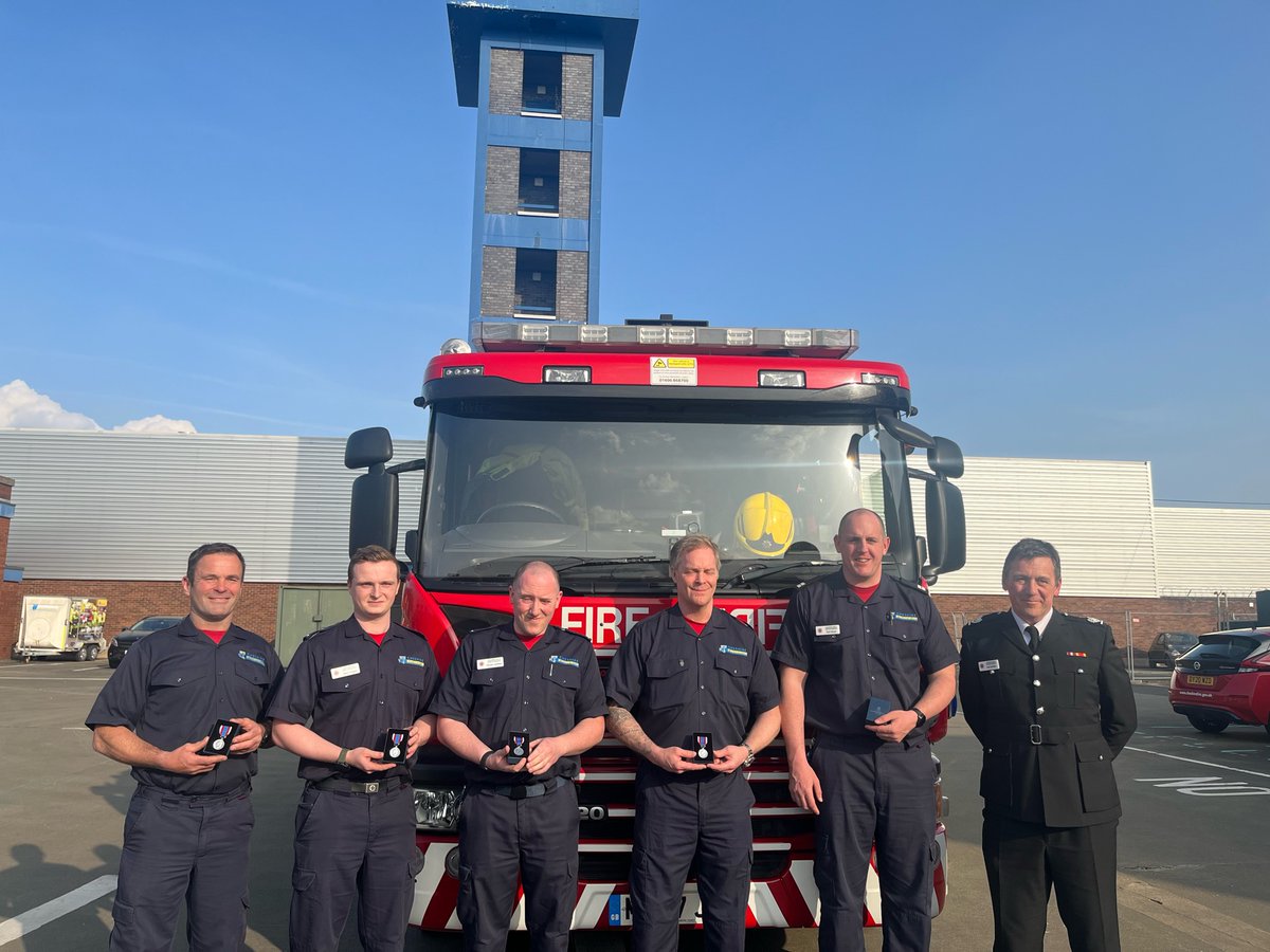 WarrFS's tweet photo. As part of his visit to station today White Watch were honoured to receive The Queen's Platinum Jubilee Medal from AM Griffiths today. https://t.co/B3EszUul8J