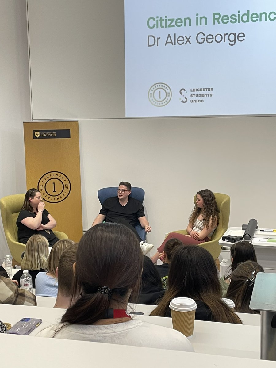 jake_vickery10's tweet photo. Great afternoon today listening to a talk from @dr_alextm at @uniofleicester about Mental Health and Well-being. Also discussing how we can reduce the stigma and how MH and Well-being can become part of everyday lifestyles #365stepsofwellbeing #mind #MentalHealthAwareness https://t.co/31RGfqz2cO