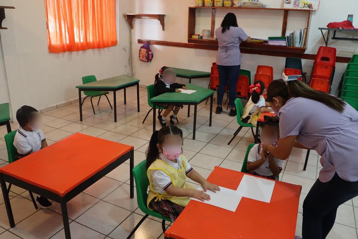 ChocaRadio's tweet photo. EN FAVOR DE LA NIÑEZ, SE REAPERTURA EL CENDI DIF #CUNDUACÁN.
✅📚👧🧒Fue la mañana de hoy, en la que el @Gob_Cunduacan, reapertura las instalaciones del CENDI "José Luis Inurreta de la Fuente", @elcheliito externo un mensaje.

↘️Más información: https://t.co/RcyrzuCeOG https://t.co/aZIsutGe4F
