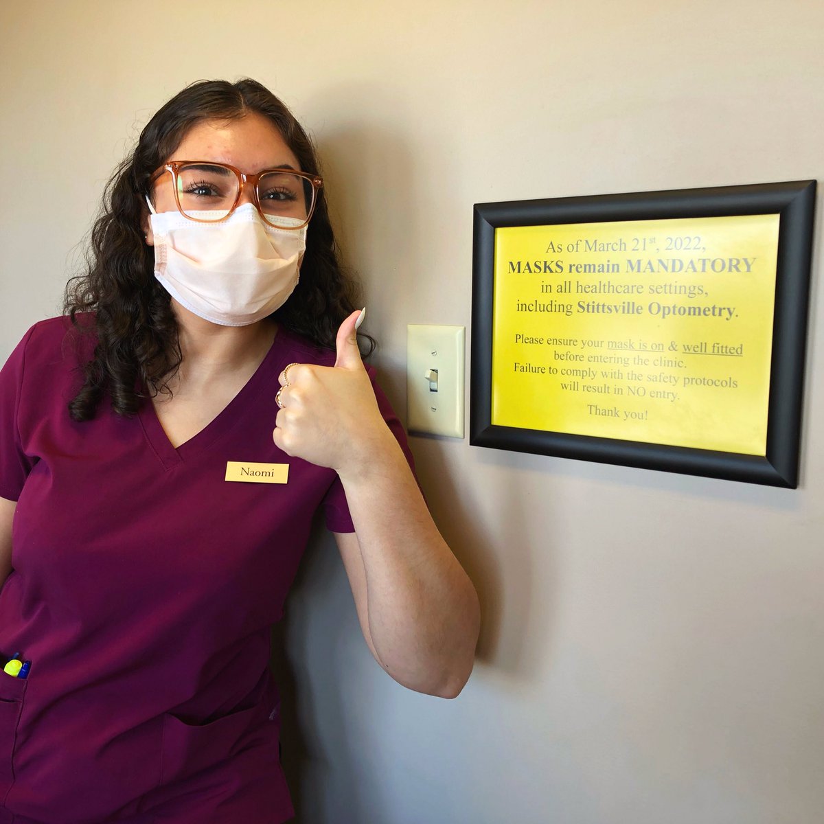 stittsvilleopt's tweet photo. Friendly reminder that as of March 21st, 2022 masks remain mandatory in all healthcare settings, including here at Stittsville Optometry. Please ensure your mask is on before entering the clinic 😷

We thank you for your patience and look forward to seeing you soon 👁 https://t.co/4MKNBFW3NC
