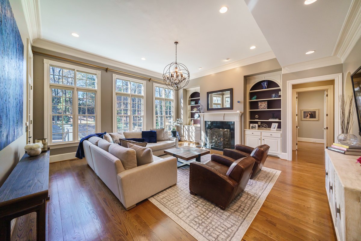 DMAHomes's tweet photo. Welcome to 7019 Summerhill Ridge Drive, a stunning custom home that has it all. Take a look inside our gorgeous #homeoftheweek in the Stonecroft neighborhood!
5 Beds | 6 Baths | 5,676 sq. ft.
https://t.co/OSSQ3aofYa
#RealEstate #JustListed #CltHome https://t.co/iVNue5aIwn