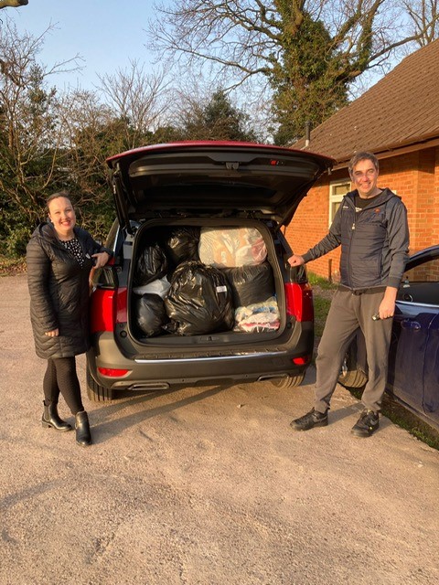 yardleygtrust's tweet photo. Donations from the staff, residents and local business🇺🇦 Marie Jenkins, Scheme Manager with volunteer Dawn Hadley (Dawn til dusk care services) and Andy and Victoria Rascinskis from THE UKRAINE APPEAL. https://t.co/gOdJA05Pzb