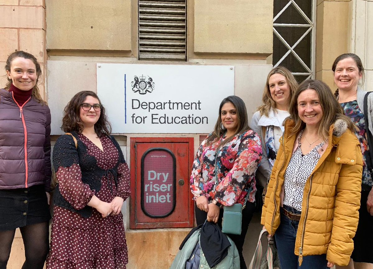 NDCS_UK's tweet photo. Yesterday, we joined parents &amp; #deaf young person Holly to meet the Children's Minister @willquince to talk about #deaf children's experiences at school &amp; how support differs. Want to know how your local deaf education service is doing? Check our map 👉 https://t.co/hKr7QPjL0Y https://t.co/PzQD6QdCOS