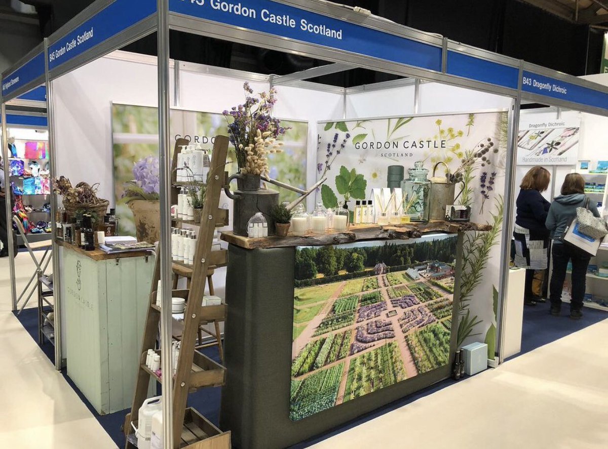 DrinkGordonCastle tweet media