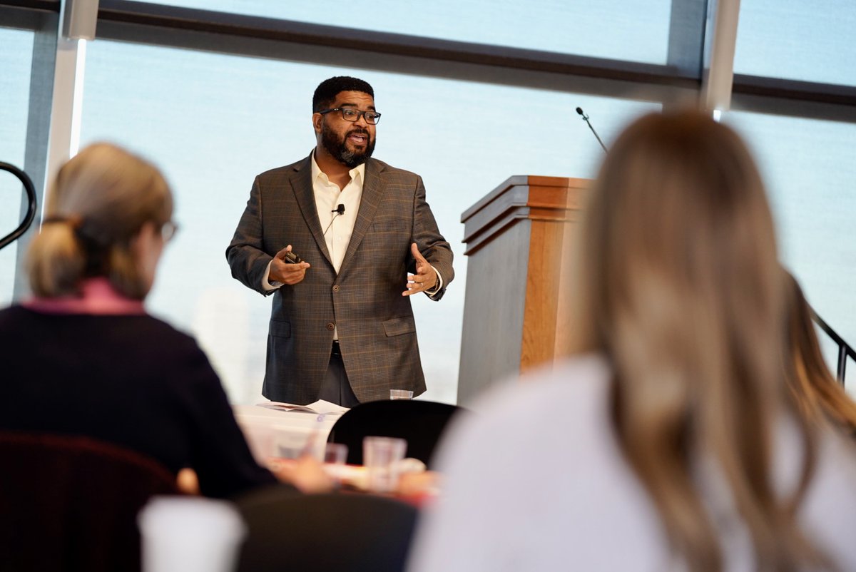 UUtah's tweet photo. Learning about the origins and institutionalization of anti-Blackness in the United States from Christopher Whitt (@drcwhitt), Vice Chancellor for Diversity, Equity and Inclusion at @UofDenver.
#DayOfCollectiveAction https://t.co/OfbvEPFHWd