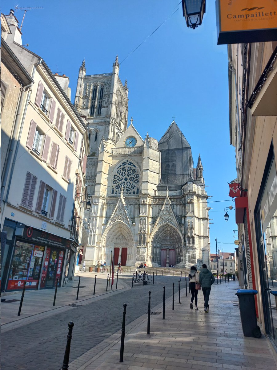 Ouverture prochaine de la nouvelle résidence  <a href="/senioriales/">Senioriales</a>  au centre de #meaux, une ville pleine de charme et de caractère.  Les locations de 57 T2 sont déjà possibles. A très bientôt