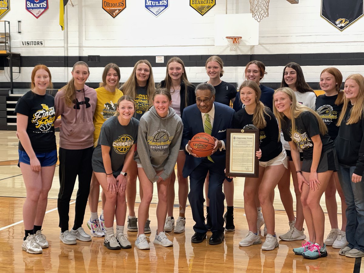 repcleaver's tweet photo. Before heading back, we had to make a stop to congratulate the Wellington-Napoleon Lady Tigers on their well-deserved State Championship in women’s basketball!
Thank you for representing our state with class, taking care of unfinished business & bringing a title back to #M005! https://t.co/pFGk1EOUR3