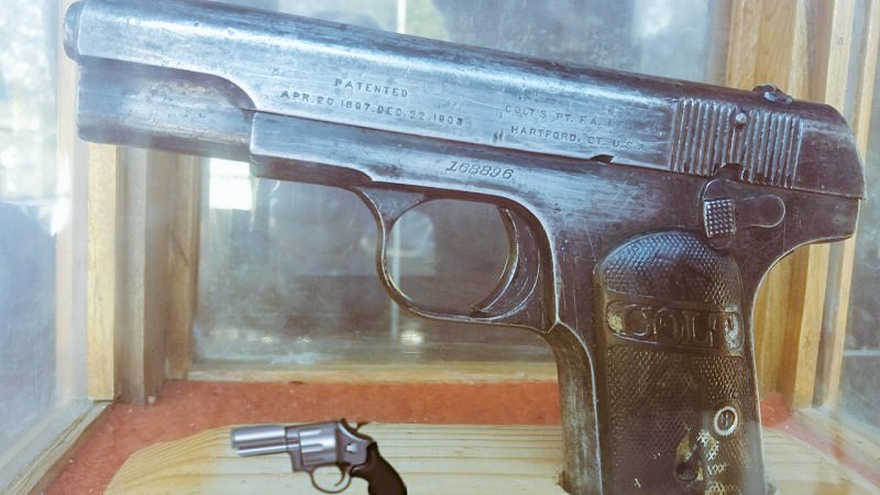 IndiaHistorypic's tweet photo. Pistol Used by Bhagat Singh In  Assassination of John Saunders https://t.co/jD4E0pHSSD