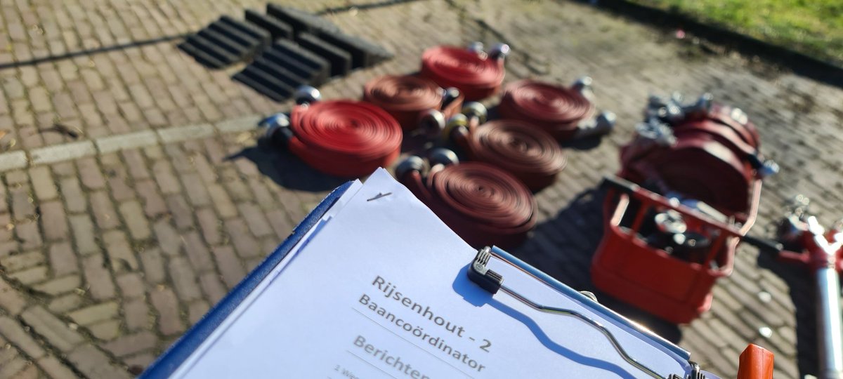 aboshuis's tweet photo. Wat een mooi weekend was het. Onderlinge wedstrijden mogen jureren bij #jeugdbrandweerAmstelveen. Ons eigen korps #jeugdbrandweerTexel @vrnhn behaalde een 4e plaats, mooi resultaat. https://t.co/oh8mqTrNNA