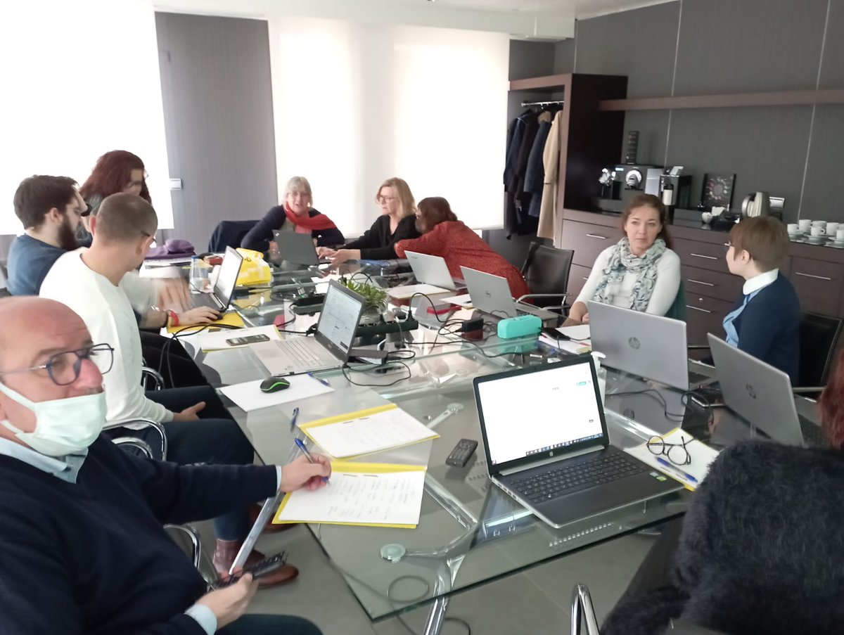 NorgeotVeron's tweet photo. First face to face meeting for STELA partners @Erasmus_Project about #storytelling for #English #classes #VETschools from #Spain #Italy #Lithuania #Turkey #UK #France
@IFPRANormandie @CAFOC_NORMANDIE https://t.co/DRjdZMlb2E