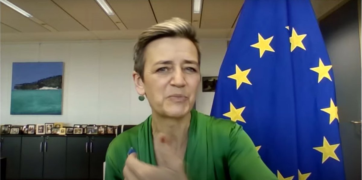 EUDigitalEdu's tweet photo. "Every stakeholder can play a role in order to make sure that when it comes to digital, you feel empowered - the goal is not to make the society more digital, but to make it more human" — @vestager, Exec Vice-Pres for a Europe fit for the Digital Age 🇪🇺

#DigitalEdForum https://t.co/a327sRbe9F