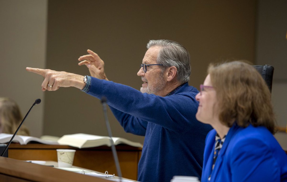 NITACentral's tweet photo. A nice post about NITA faculty member Thomas "Jay" Leach on his retirement from the University of the Pacific McGeorge School of Law.  https://t.co/5PF09qoUfr https://t.co/R2RqWslko2