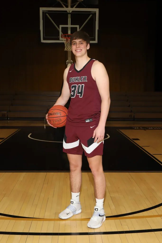 Sports in Kansas tweet media