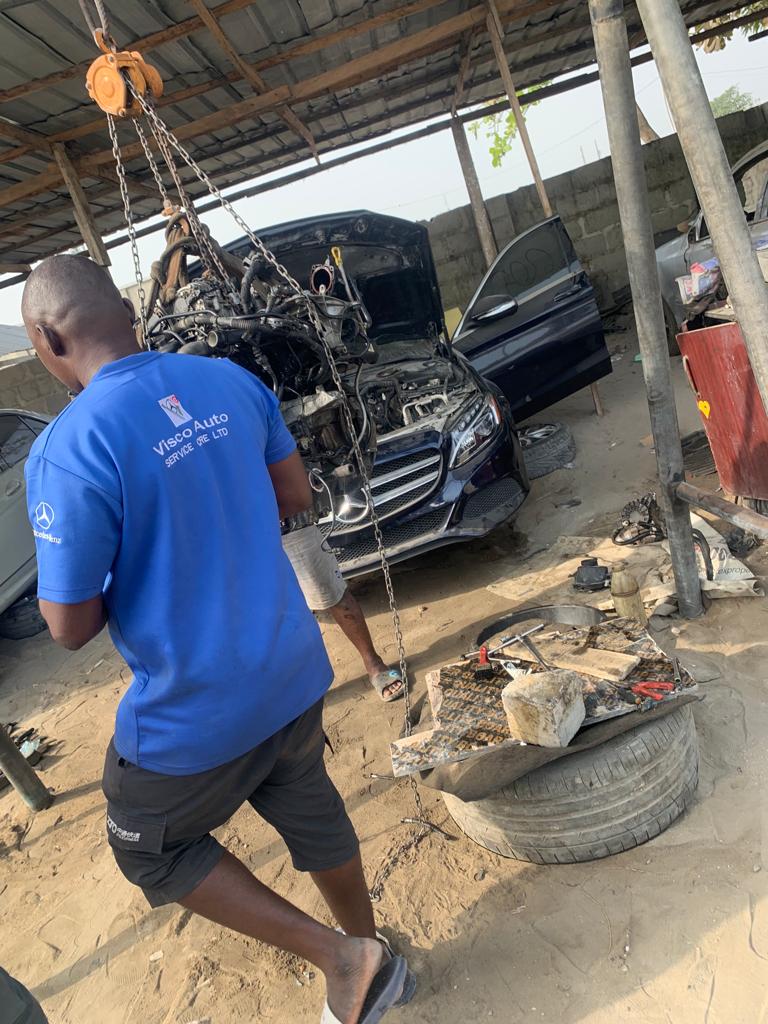 ViscoAuto's tweet photo. After the diagnosis, analysis, fixing and report process, the Mercedes-Benz picks its performance again. Team work supervised by our Chief Engineer Vincent.
For more information call 09058431510 or visit https://t.co/o1BzTuHfXd
#autodetailing #performance #mercedesbenz https://t.co/mSNIB8OA9D