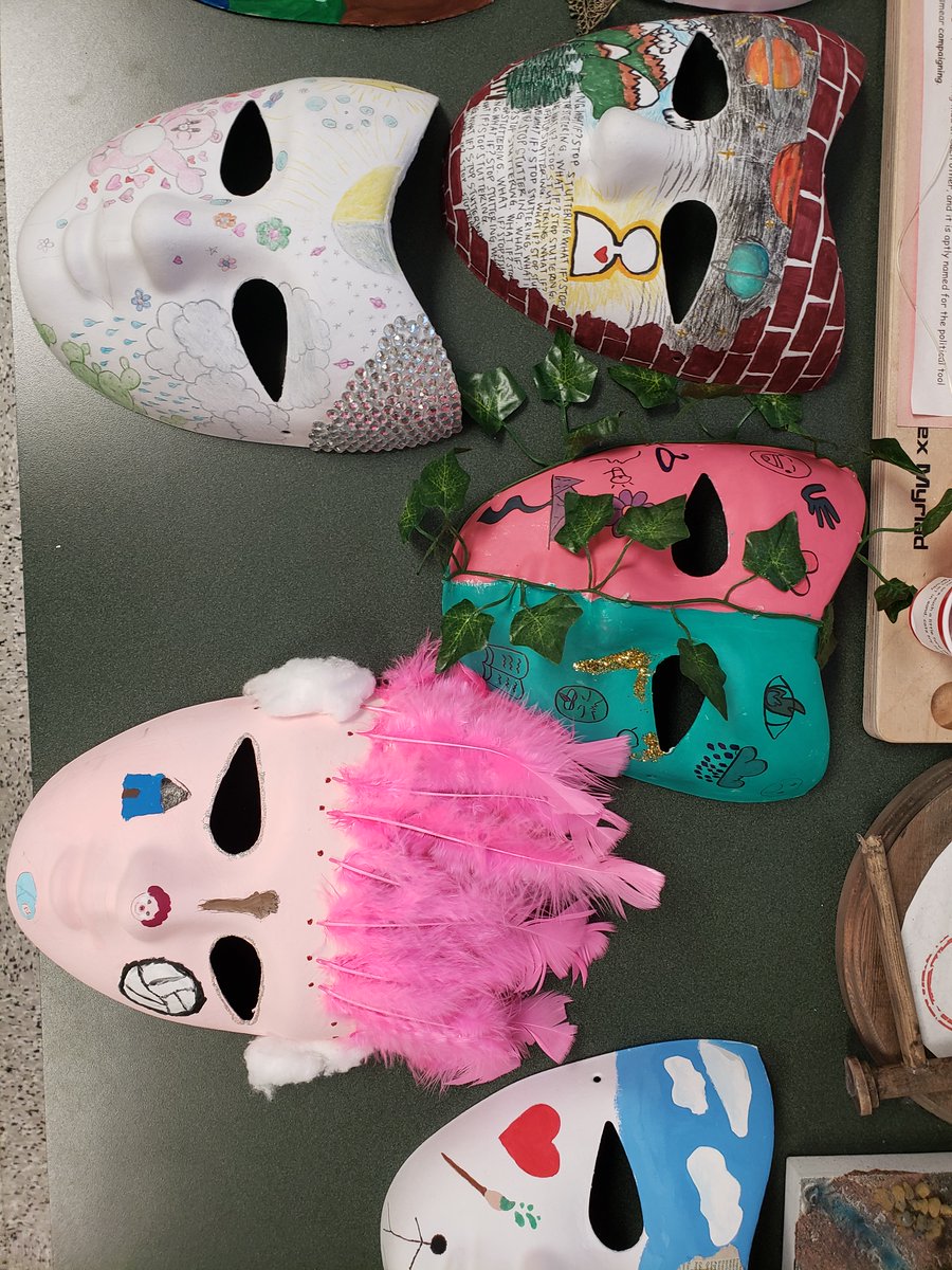 ms_greencvhs's tweet photo. Mr. Hunsucker's AP Psychology students created these fantastic Personality Masks during their Motivation, Emotion, &amp; Personality Unit. 🤩 https://t.co/ibKXFCmPzd