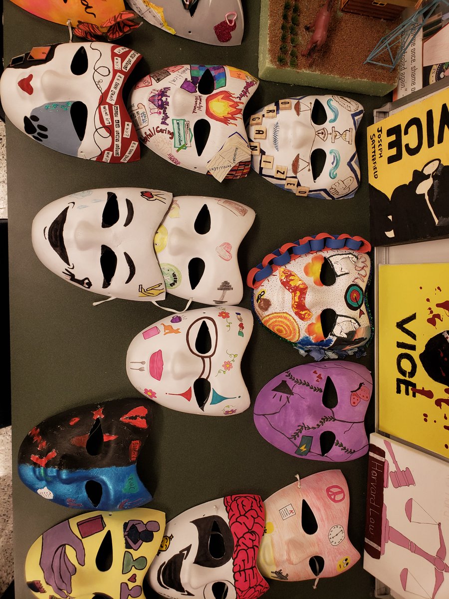 ms_greencvhs's tweet photo. Mr. Hunsucker's AP Psychology students created these fantastic Personality Masks during their Motivation, Emotion, &amp; Personality Unit. 🤩 https://t.co/ibKXFCmPzd