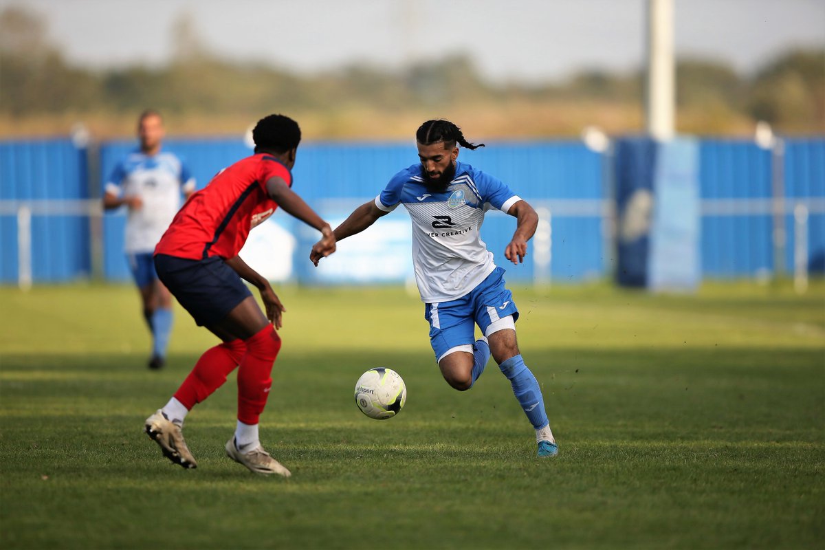 Eversley & California FC 🐗 tweet media