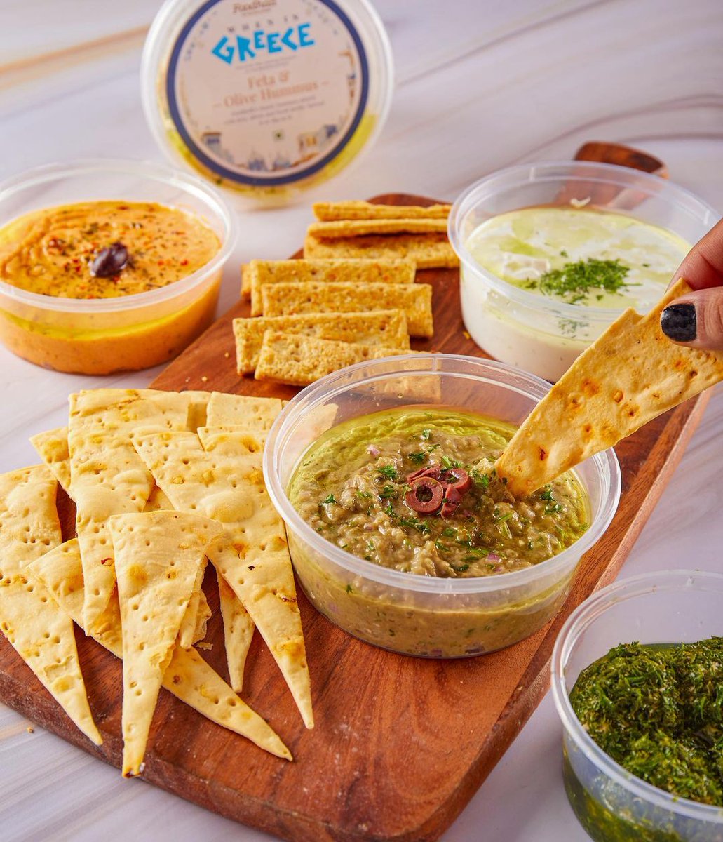 gophoenixing's tweet photo. #WhenInGreece menu by @FoodhallIndia offers a vibe of Greece with some creamy, crunchy, zesty delicacies! Try scrumptious bowls, salads, breads, dips, crackers and so much more with authentic Greek flavours right here in Mumbai.โ
โVisit Foodhall at Phoenix Palladium to explore! https://t.co/al0apfdFPR