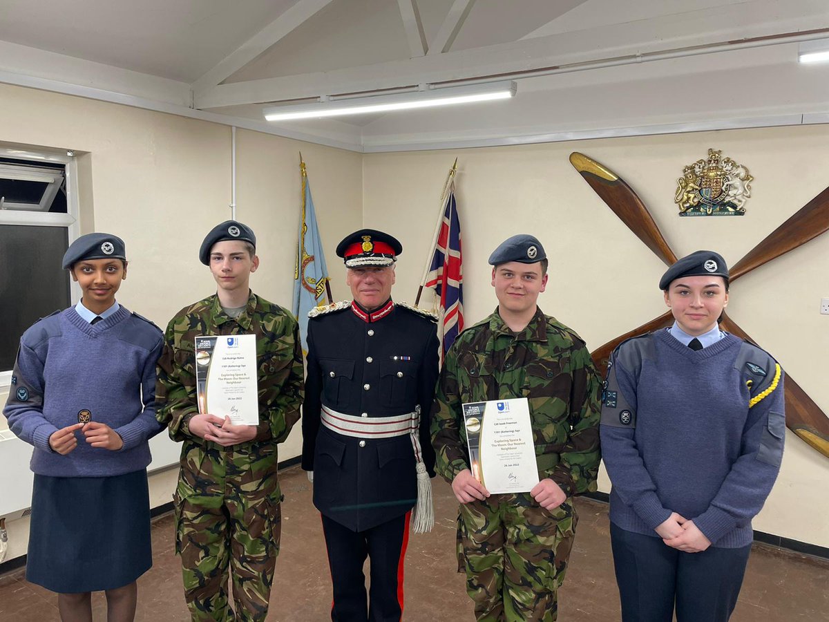 NorthantsLL's tweet photo. Delighted to visit to 1101 (Kettering &amp; District) Squadron RAFC last night to see the Cadets in action on a parade evening and presenting Bronze DoE, Certificates, Promotion and Staff Commendation.@1101Aircadets https://t.co/cw8zvMpHor