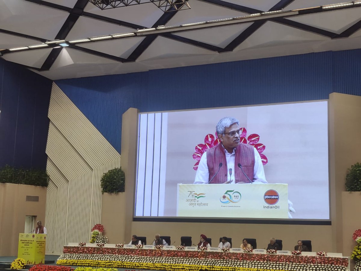 RndIndianoil's tweet photo. "IndianOil R&D has made significant contribution to the nation via development of cutting-edge and world-class technologies leading to #Aatmanirbhar Bharat
#50yearsofInnovativeExcellence #IndianOilRnD
#GoldenJubilee https://t.co/XeRH6p0h6t