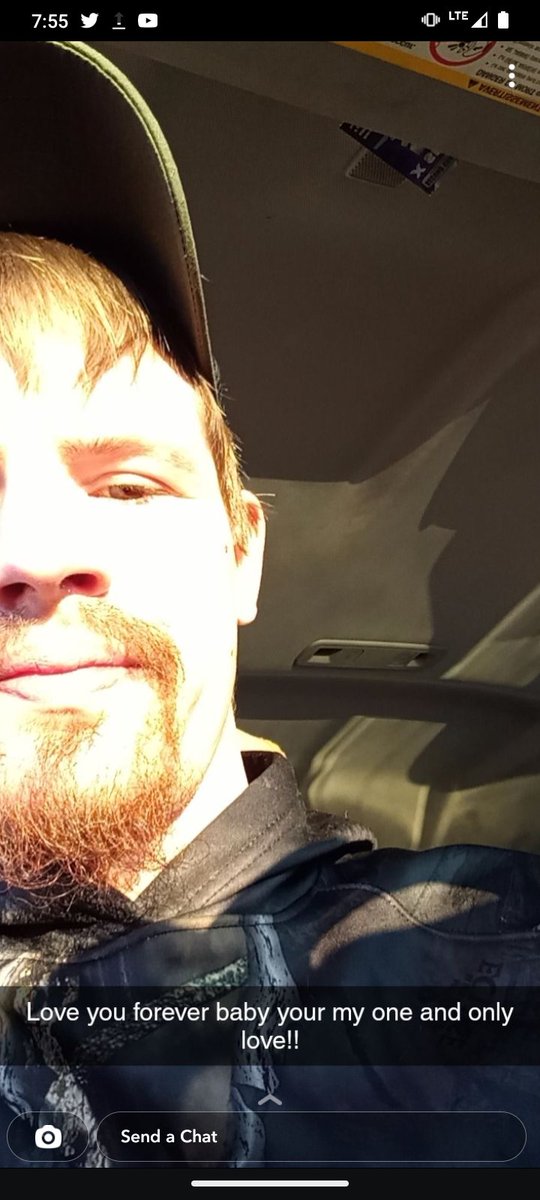 I get the best good morning snaps every day 🥺🤣❤️