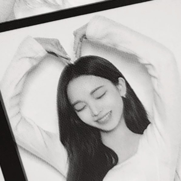 YJMLHS's tweet photo. 🖤🤍 https://t.co/YPPeAtdg2B