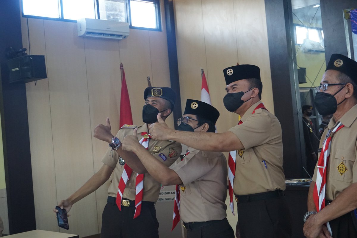 Kwarcab Garut tweet media