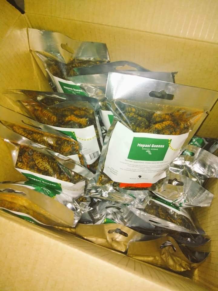 KasiEconomy's tweet photo. Meet Limpopo-born Phuti Kabasa the founder of Mopani Queens , she started by selling mopani worms in the streets in 2018 and later added some flavours to make ready to eat mopani bites. They've available in peri-peri, chutney and barbecue flavours. https://t.co/Fsa2jXxmqi