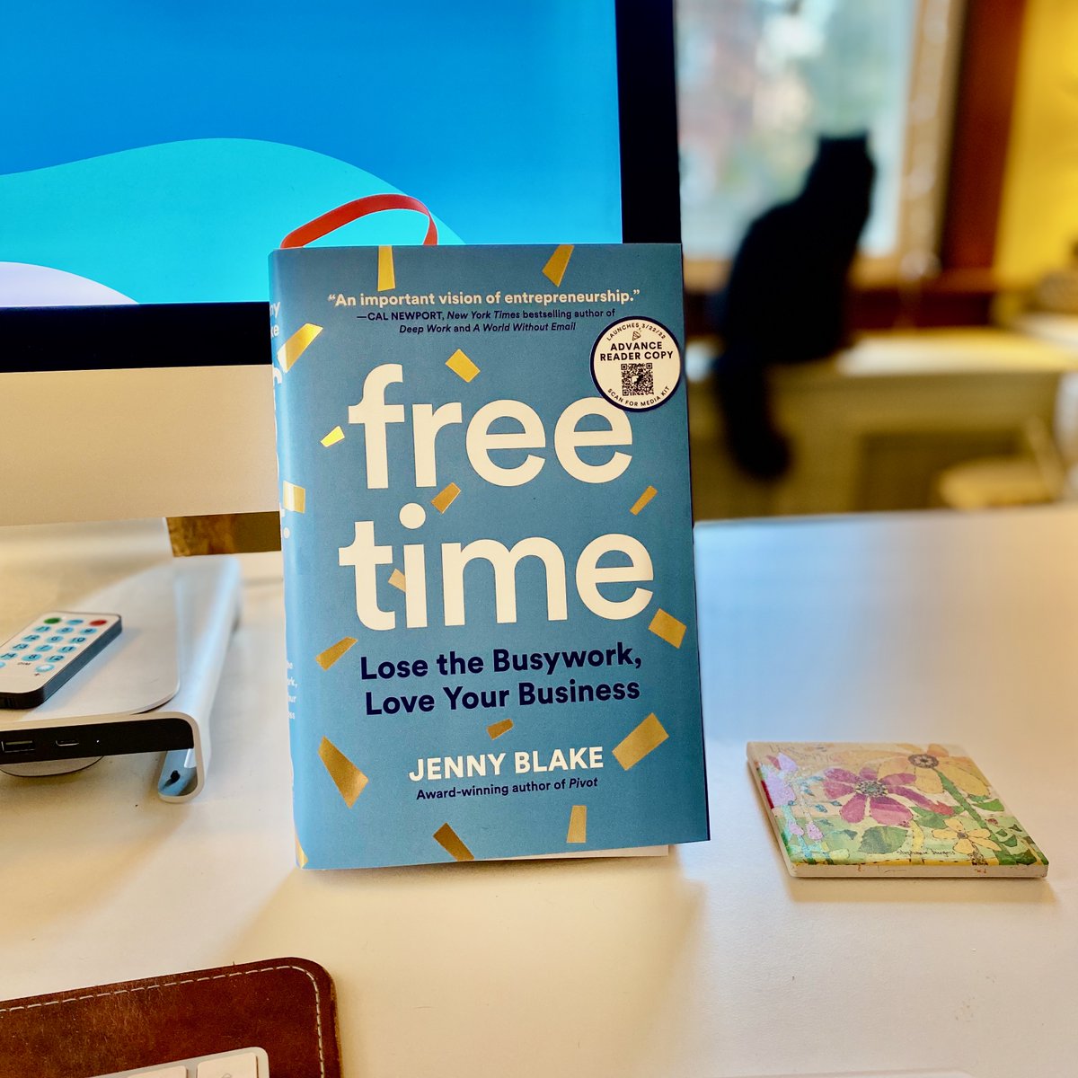 SonjaBarisic's tweet image. 🎉 Want 2 free copies of @Jenny_Blake's new book, Free Time: Lose the Busywork, Love Your Business? Order the hardcover edition and you'll get free access to the audiobook via private podcast feed, and can give access to a friend. Visit itsfreetime.com/bogogo #ItsFreeTime