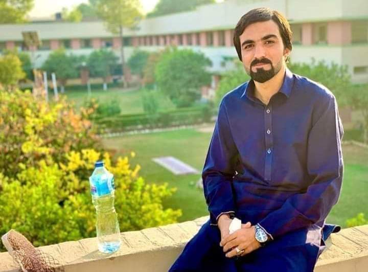 kh_uby's tweet photo. #Musawer Dawar a candidate of ANP for second round Local Bodies Election village (HaiderKhel) General councillor District North Waziristan was gunned down by unknown in Mir Ali Bazar.
#Justice4MussawerDawar https://t.co/NpJDdtu4YN