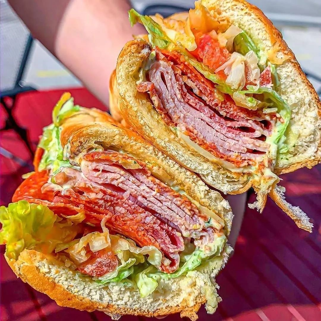 Sandwich America tweet media