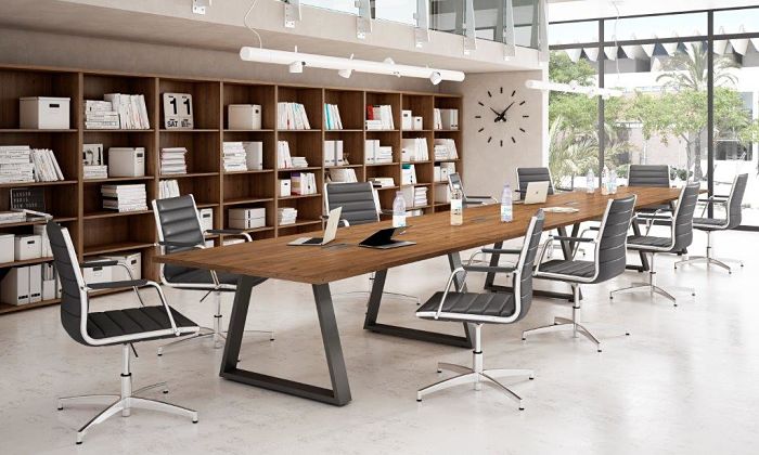 Hemos incluido una nueva serie de muebles de oficina  de estilo industrial, esperamos que os guste, la podéis ver en:
mobiofic.com/b2c/productos/…