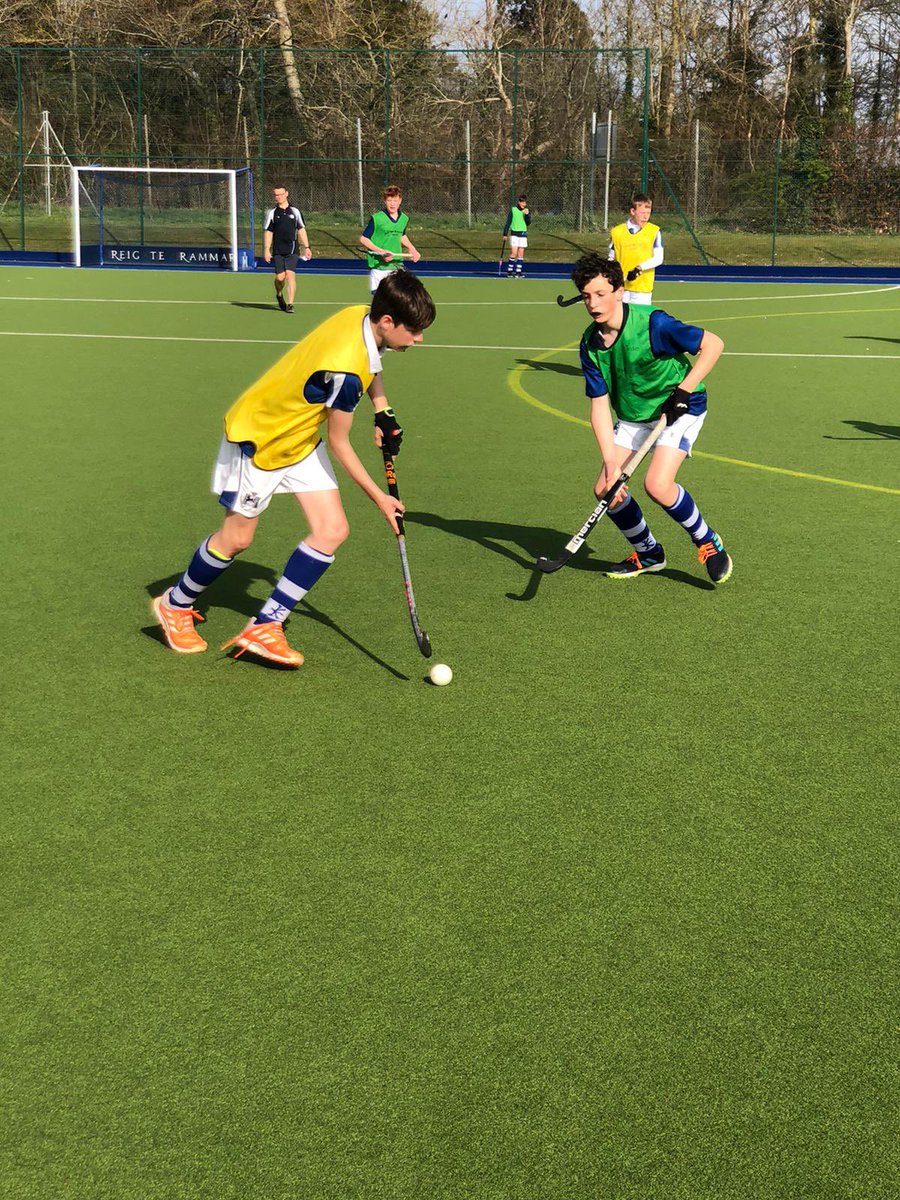 What better way to start a week of House Sport, than an afternoon of House Hockey in beautiful sunshine ☀️