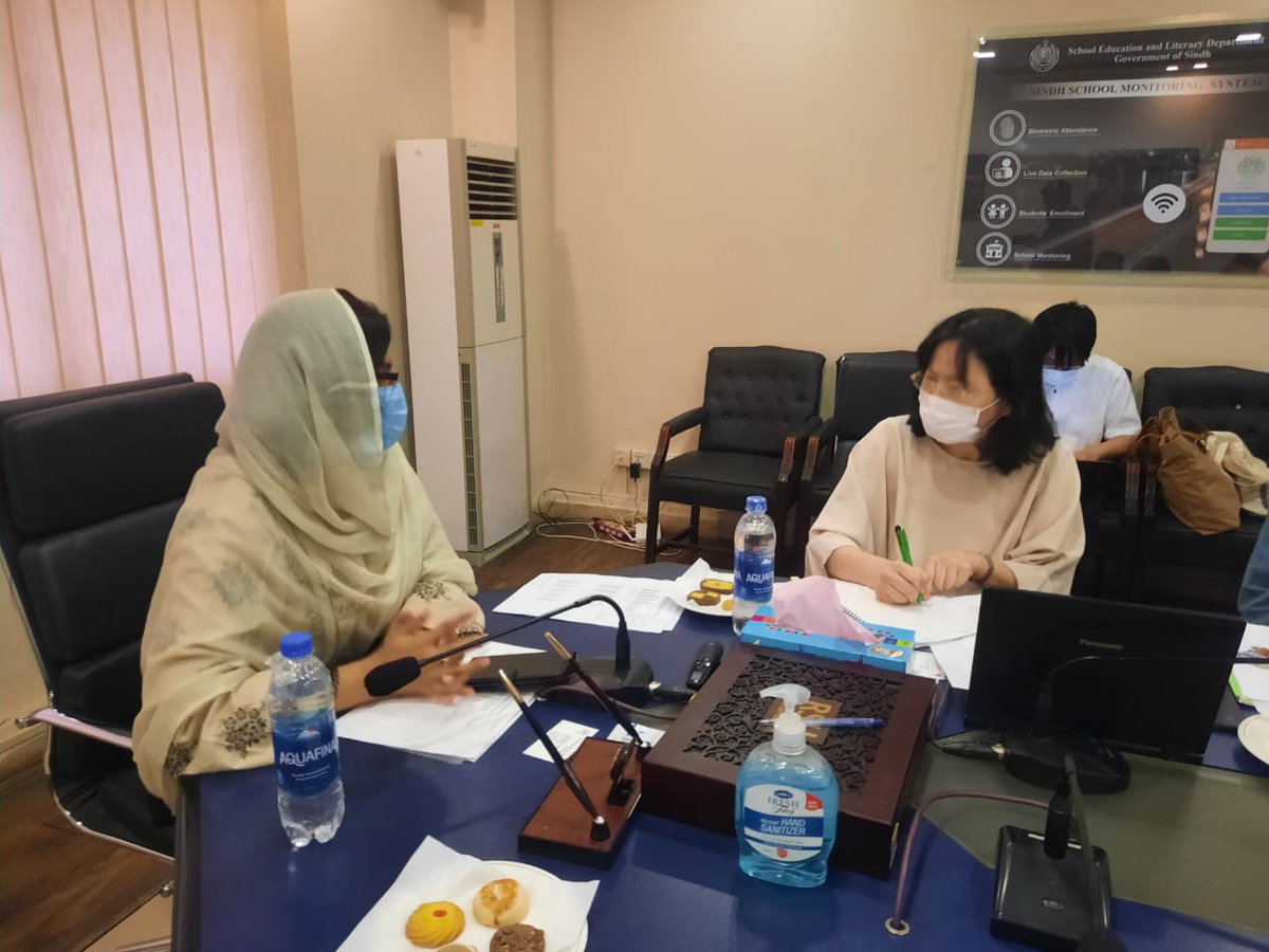 SELD_Sindh's tweet photo. A delegation of Japan International Cooperation Agency (#JICA) led by Ms. Takaka Yuki Senior researcher &amp; Ms. Akiko Hanaya (Education Policy Advisor) met with officials of the #ReformSupportUnit today on 22-3-2022. The JICA is interested to work with Govt. of Sindh in 20 Schools https://t.co/Ad8Bqc6u3A