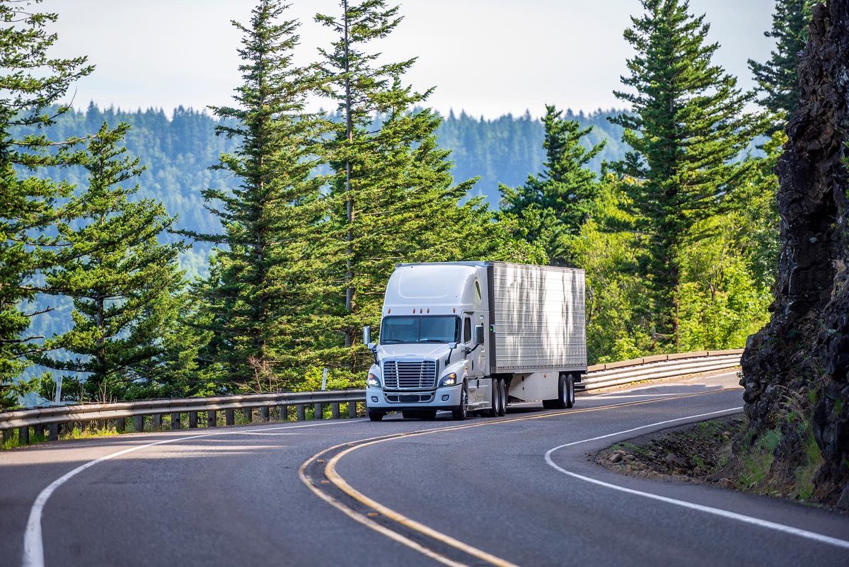 famyard's tweet photo. Do you want to reduce your delivery times and costs?

#logisticssolutions #dispatch #logistics #transportation #freight #nationwide #trucking #truck #dispatching #truckdispatchers #boxtrucks #semitrucks #famyard https://t.co/PuYyYoFmpj