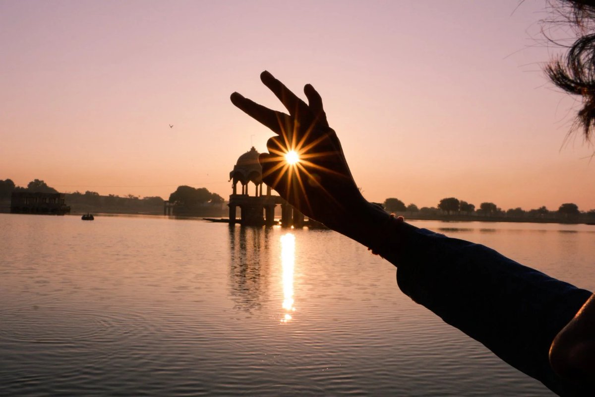 Developing sustainable solutions to conserve #Water!

Doubling down on the efforts to scale up innovations in the water sector, the AIM-ICDK water challenge aims at providing solutions to improve sustainable water supply in #India🇮🇳 and at the global level.

#WorldWaterDay💧