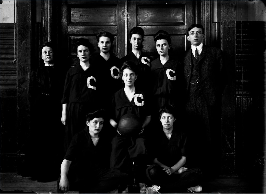 Old Main: The UConn History Corner tweet media