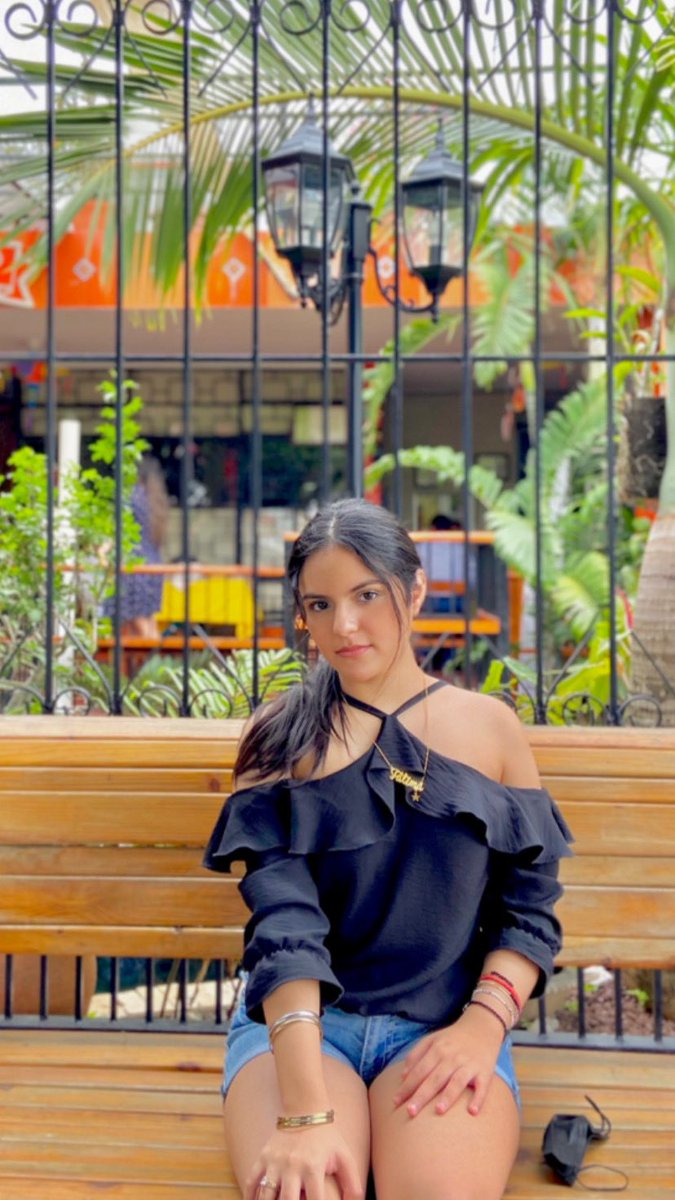 vspxtini's tweet photo. holaaa, soy fatima y tengo 16 años, soy de la Ciudad de México y sigo a tini desde muy pequeña, antes de violetta, si necesitan de alguien, no olviden que aquí estoy🤍#IntegracionTini https://t.co/uhXWJKSjiO