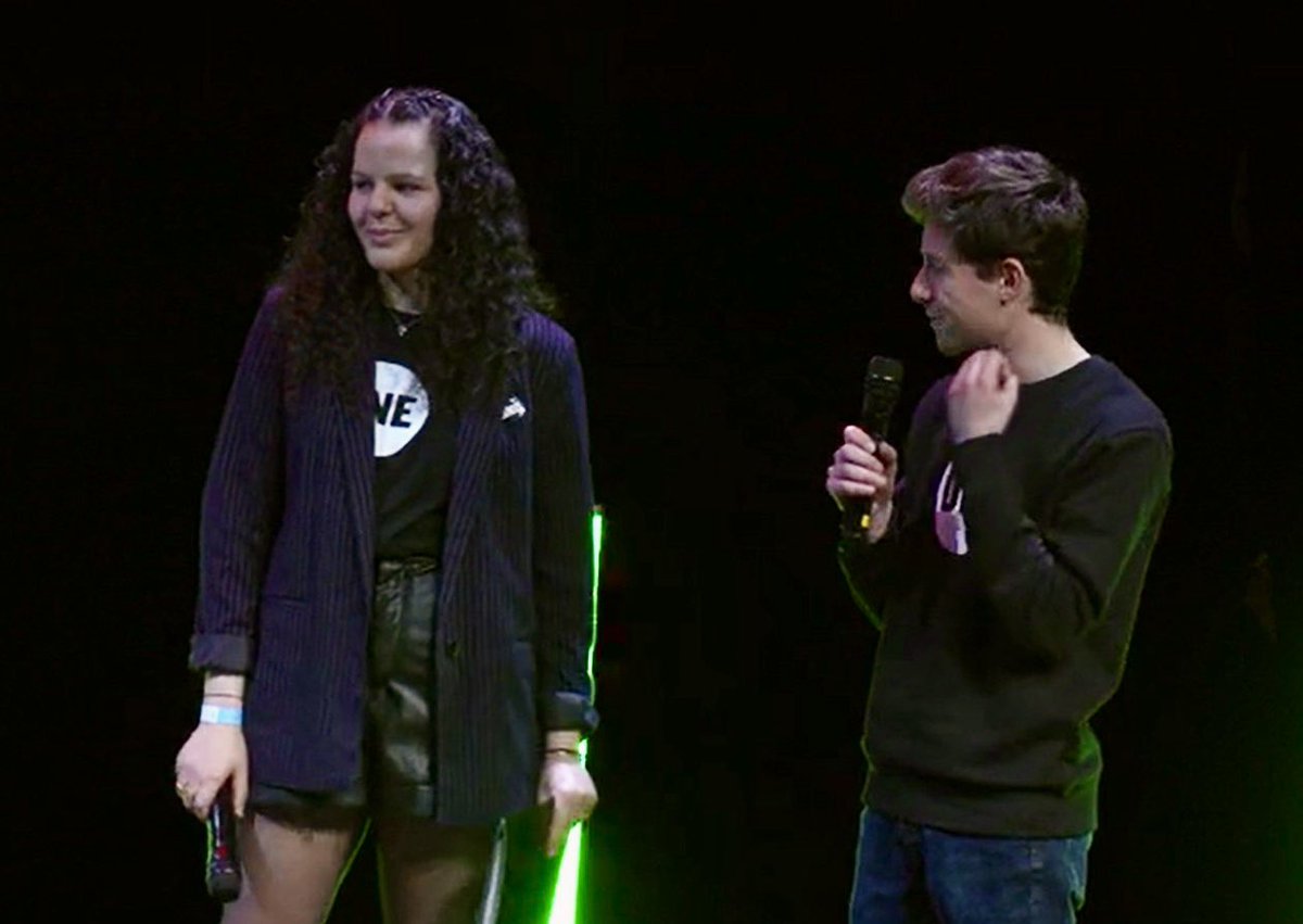 najatvb's tweet image. Nos Jeunes Ambassadeurs ouvrent chacun des grands oraux des porte-parole des candidats sur la solidarité internationale. Qui a dit que la jeune génération se désintéressait du monde ? @ONE_Fr @libe #inversonslatendance