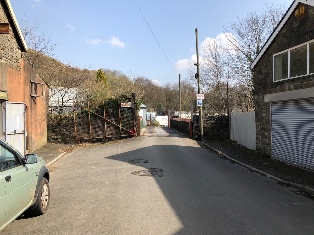 Spectacle Theatre tweet media