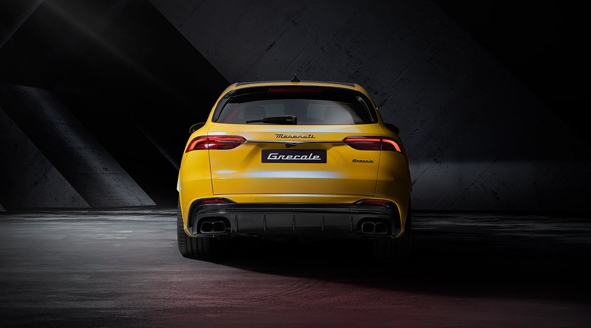 Maserati_HQ's tweet photo. Ciao, nice to finally meet you.​
I'm the all-new #MaseratiGrecale SUV.​
#EverydayExceptional

https://t.co/ZUNdEY5Jhb https://t.co/BvE4H77U0Q