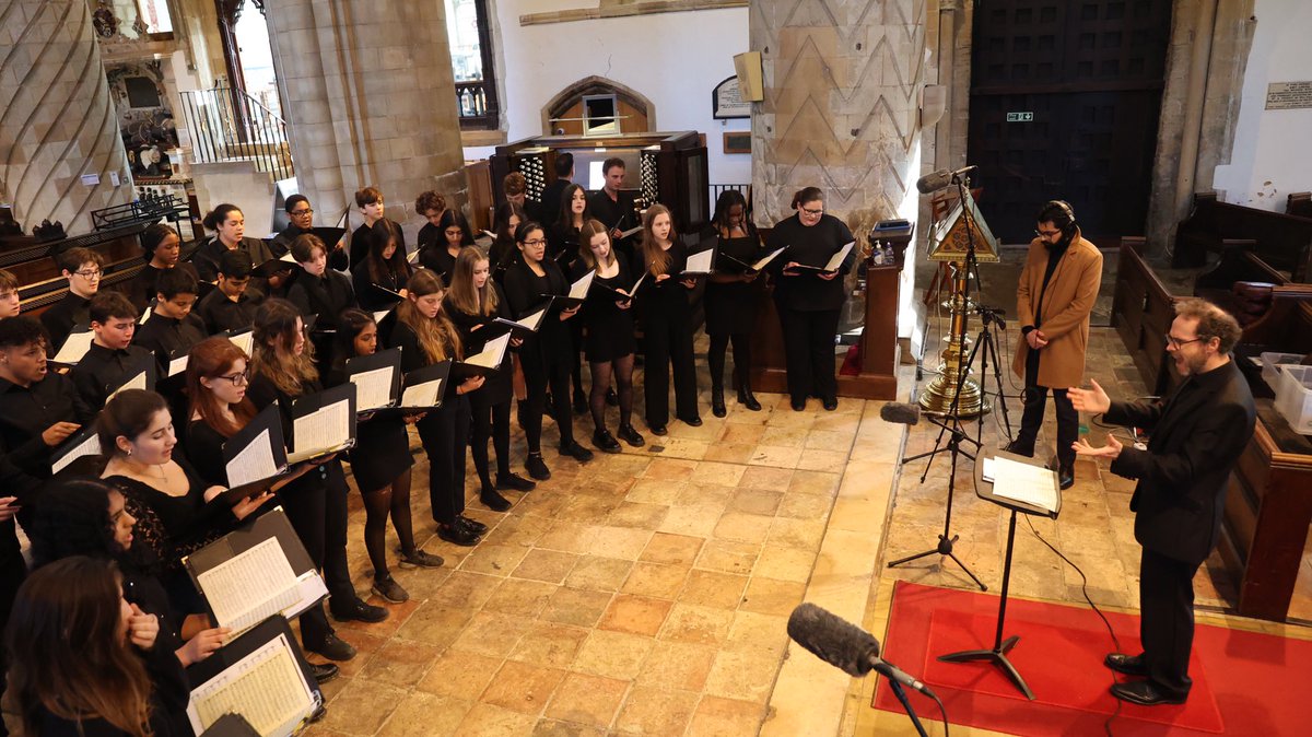 ForestSchMusic's tweet photo. Last Friday we had a fantastic time performing and recording as part of our Forest Festival of Singing. Many diverse ensembles and a plethora of singers on show! Here are some clips (part 1) from the day! Video to be released soon! @ForestSchoolE17 https://t.co/hmacbjGV6F