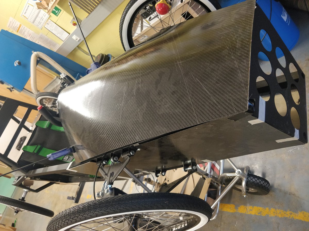 jsjgreen's tweet photo. Looking forward to playing with more carbon later with @CoDA_Sinfin @greenpower_team . Laminating some more panels together. https://t.co/Z8fm3dsRwk