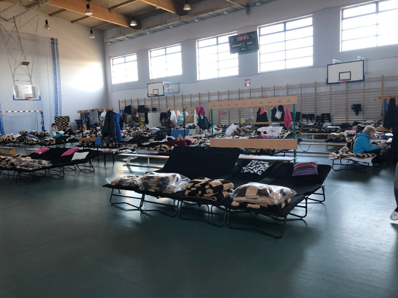 JGRD_GovNL's tweet photo. Staff of the Ukrainian Family Support Desk are on the ground in Poland. 

After arriving March 17, they started meeting with Ukrainians in Warsaw and traveled north to Nieporęt to visit a temporary shelter.

Help the effort by getting in touch at UkrainianFamily@gov.nl.ca. https://t.co/GCcRuuACCJ