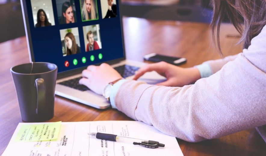 MadhuGTweet's tweet photo. 79% of buyers prefer sharing information while registering for webinars &amp; 87% of marketers consider webinars are effective #leadgeneration efforts. Add these 7 strategies to your mix of #leadgene from #webinars https://t.co/1EIqoYtGE5 

#MarrinaDecisions #marketing #MarTech https://t.co/ccIVAdjNKC