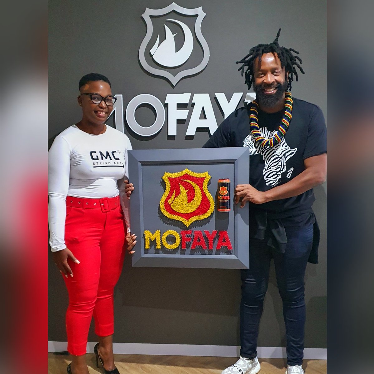 gmc_stringart1's tweet photo. @djsbu Thank you so much 🙏 🤗 ❤️ 
We add FAYA 🔥 to you art piece 📌🔨🧶
@mofaya_official @CryptoMofayas 

Customize your art piece 📲 067 8211 496
#3D #nhlanhlalux #strike #AskAMan @eNCA #ArtistOnTwitter @dailysunsa #stringart #selftaught #Entrepreneur #EstherMahlangu https://t.co/rZOKYUhke7