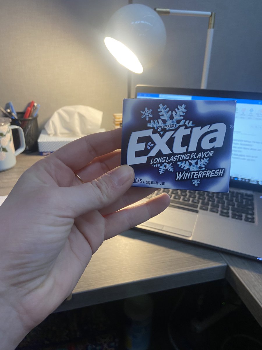 KikiHar08's tweet photo. I chew before a tense work meeting! #sweeps @ExtraGum #ChewItBeforeYouDoIt https://t.co/7BmC8EJH98