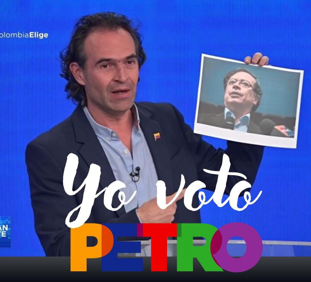AABenedetti's tweet photo. Yo voto por @petrogustavo y ¿tú? https://t.co/tWrtSCekjp